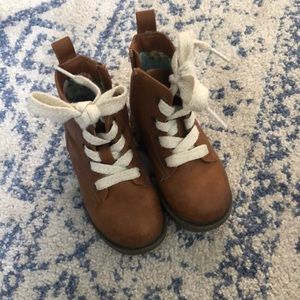 Cat and Jack fall boots